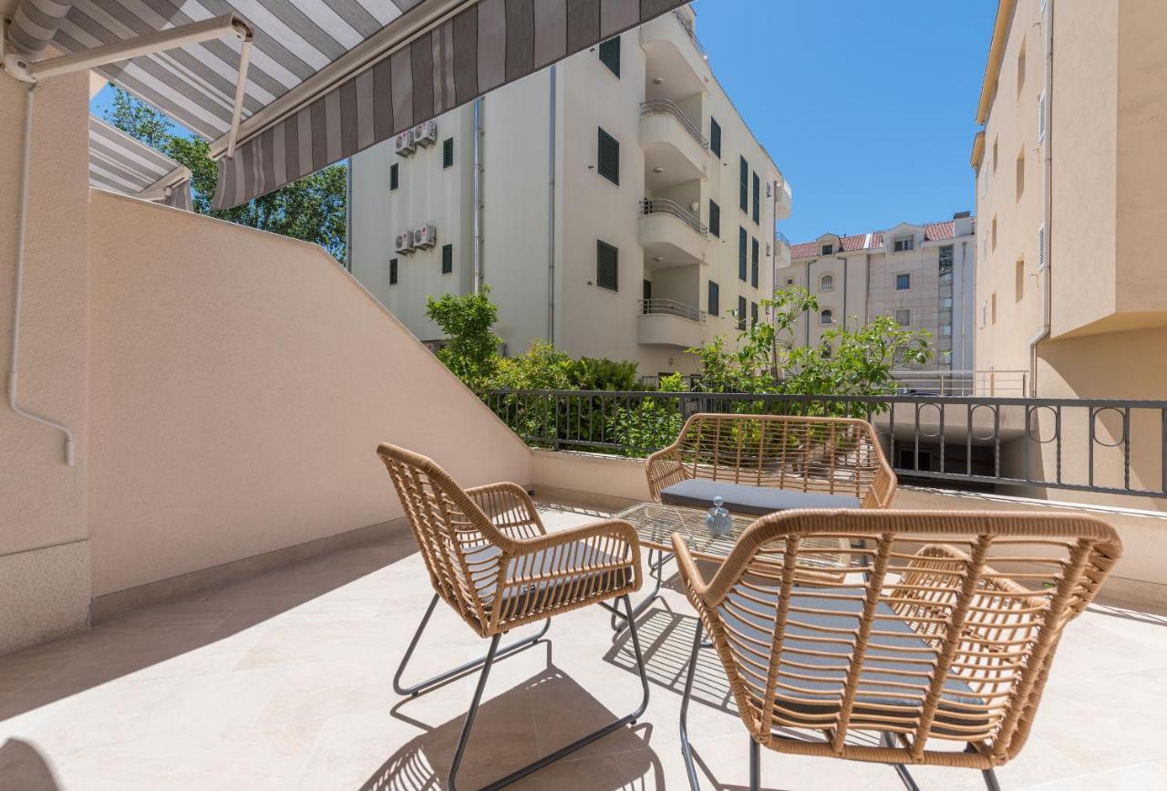 Apartments By The Sea Makarska - 19134 Экстерьер фото